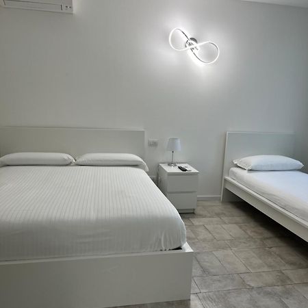Flora Bed & Breakfast โอรีโอ อัล เซรีโอ ภายนอก รูปภาพ