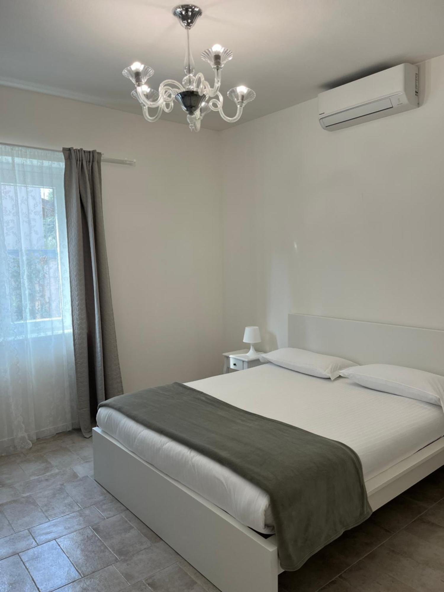 Flora Bed & Breakfast โอรีโอ อัล เซรีโอ ภายนอก รูปภาพ