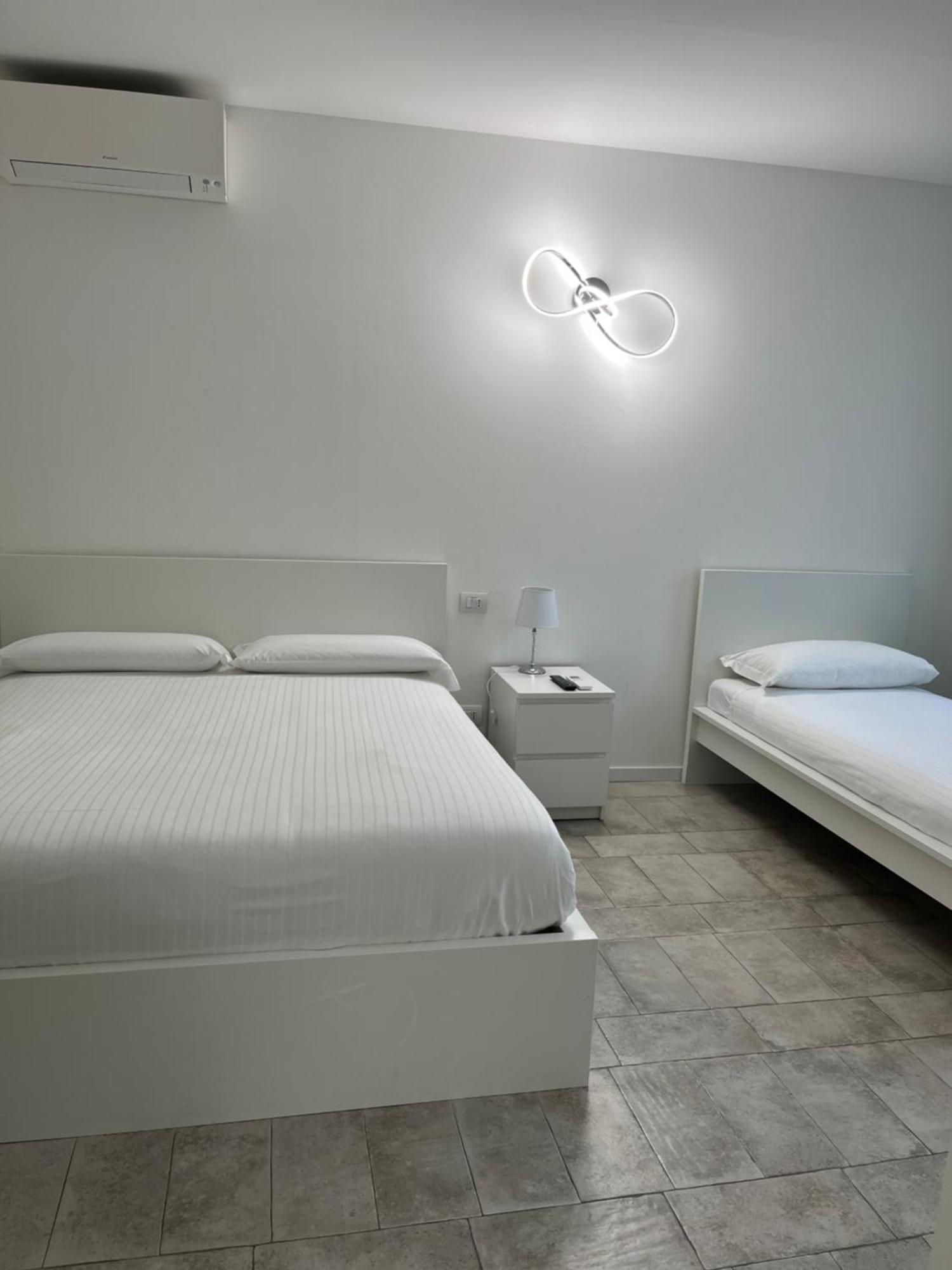 Flora Bed & Breakfast โอรีโอ อัล เซรีโอ ภายนอก รูปภาพ